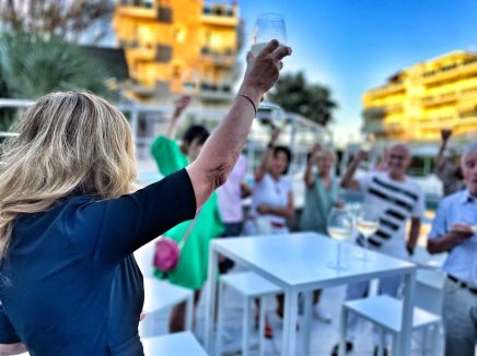 Oxygen Cycling Hotel