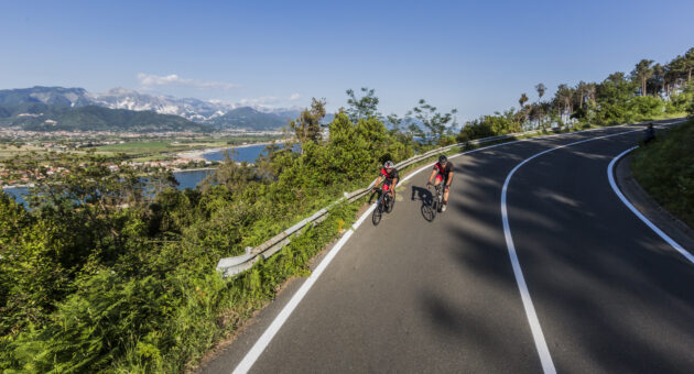 4 Days between Sea and Mountains